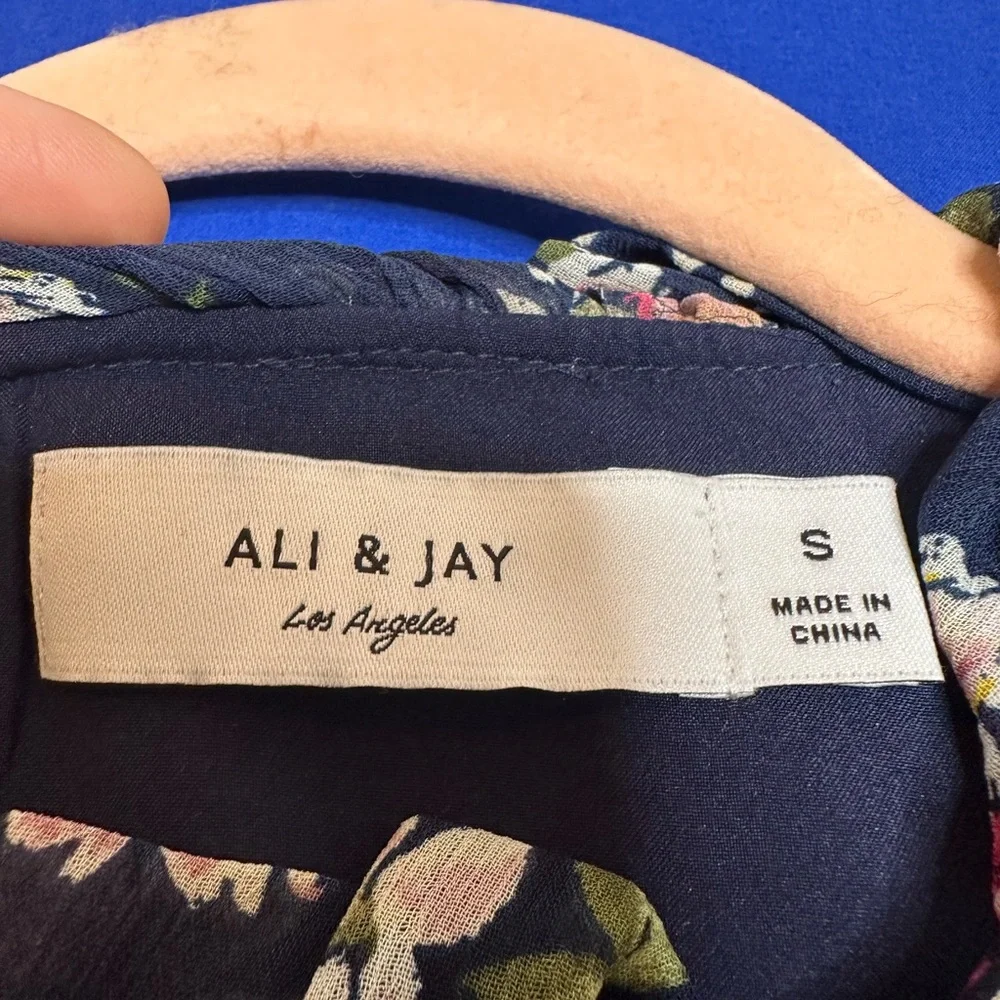 💜 Anthropologie | Ali & Jay Floral Sleeveless Wide Leg Jumpsuit (S) - Picture 10 of 11